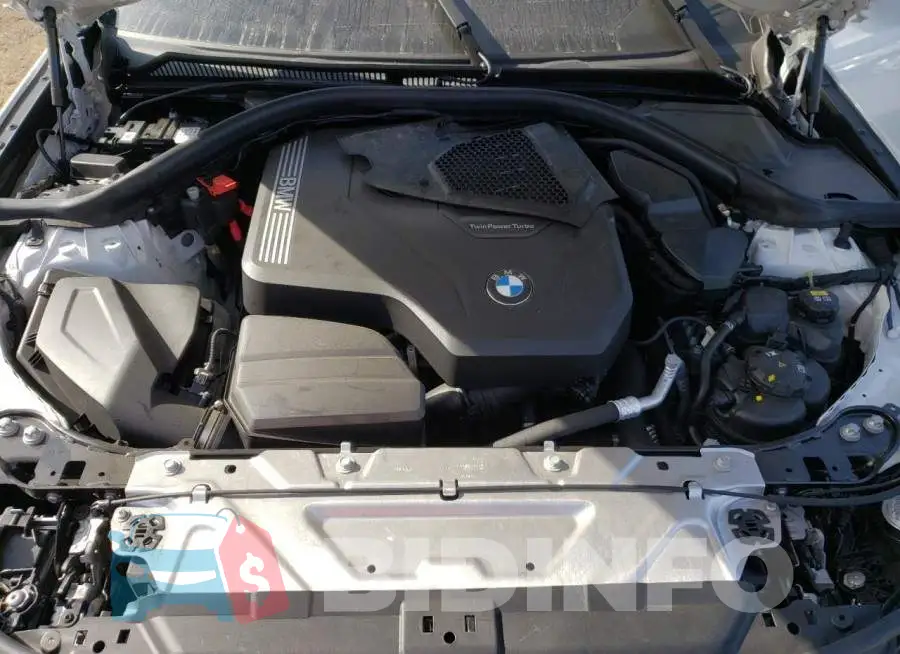 3MW5R1J04N8C47807 Photo# 7