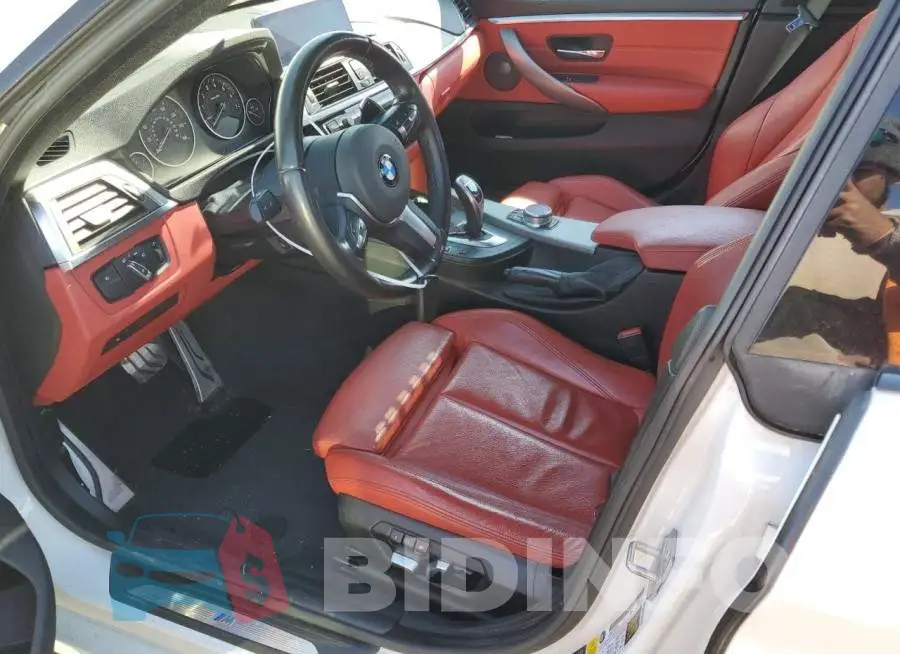 WBA4J3C50JBL03158 Photo# 7