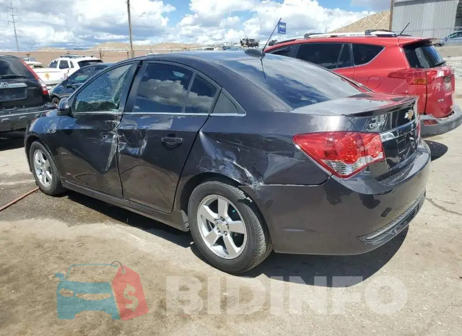 1G1PE5SB2G7135048 Photo# 2