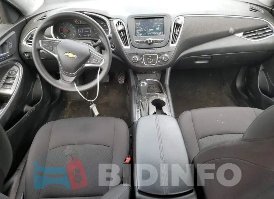 1G1ZD5ST3JF110757 Photo# 8