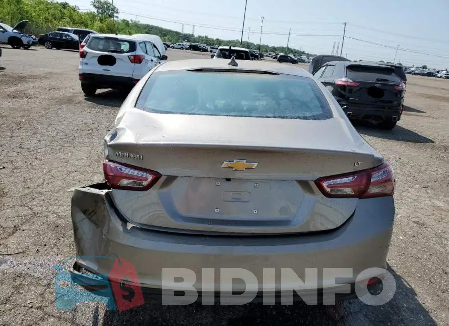 1G1ZD5ST8NF135806 Photo# 6