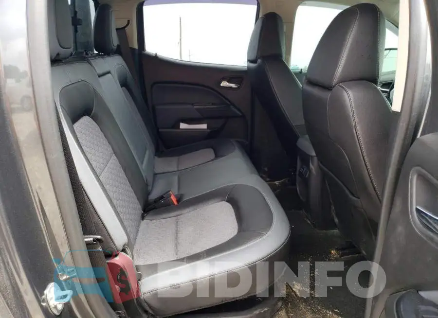 1GCGTDE32G1225749 Photo# 10