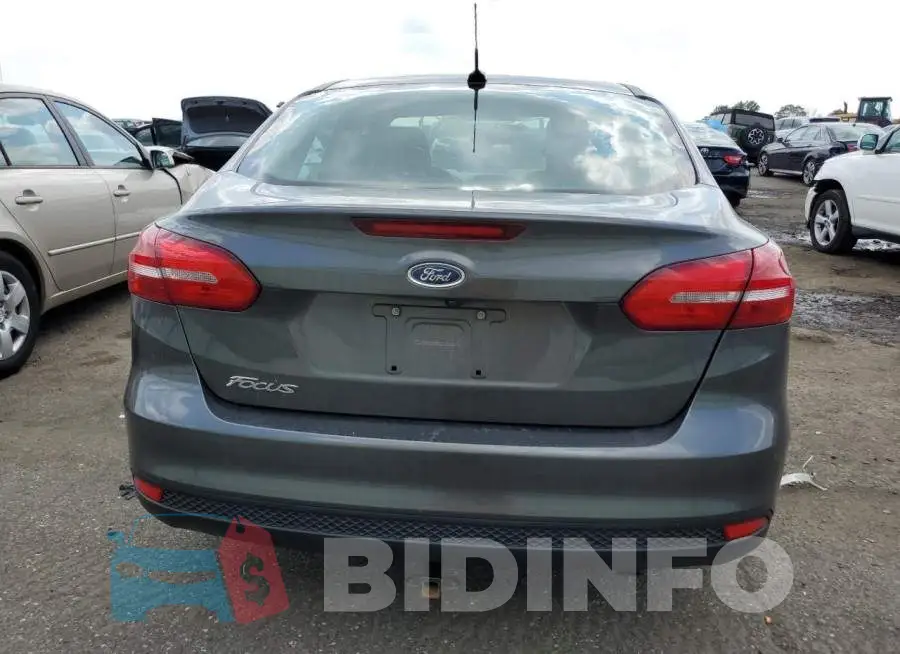 1FADP3E2XJL234371 Photo# 6