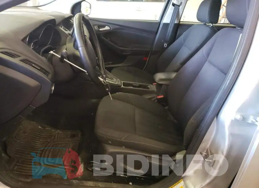 1FADP3F20FL380137 Photo# 7