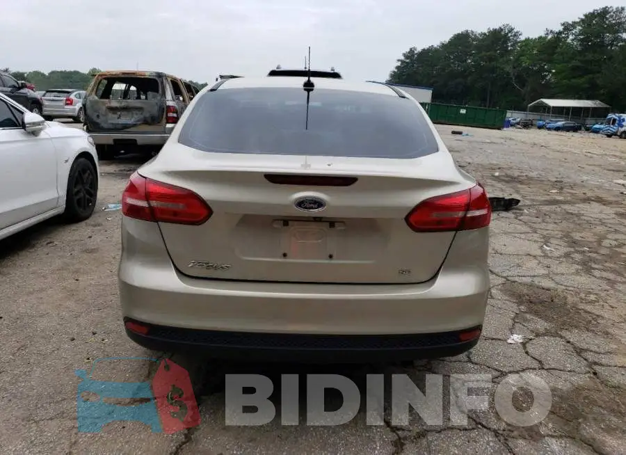 1FADP3F21JL272313 Photo# 6