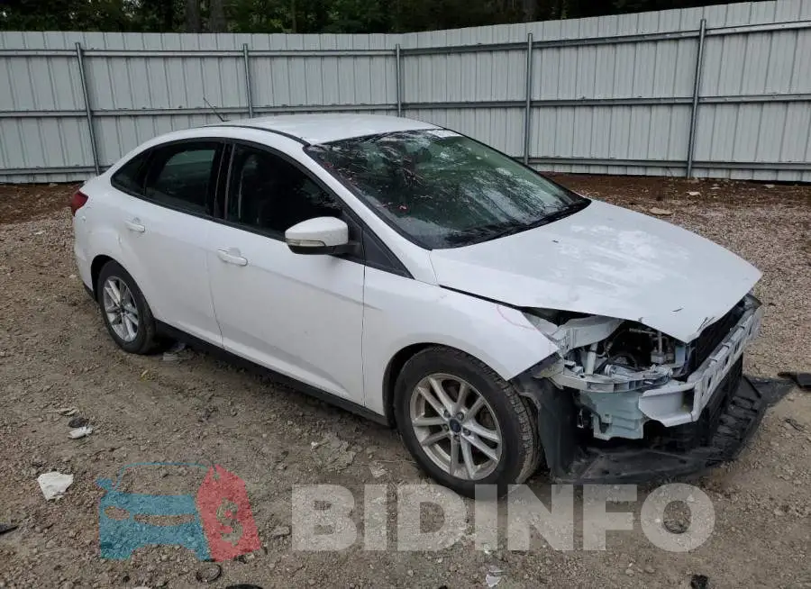 1FADP3F28HL322411 Photo# 4