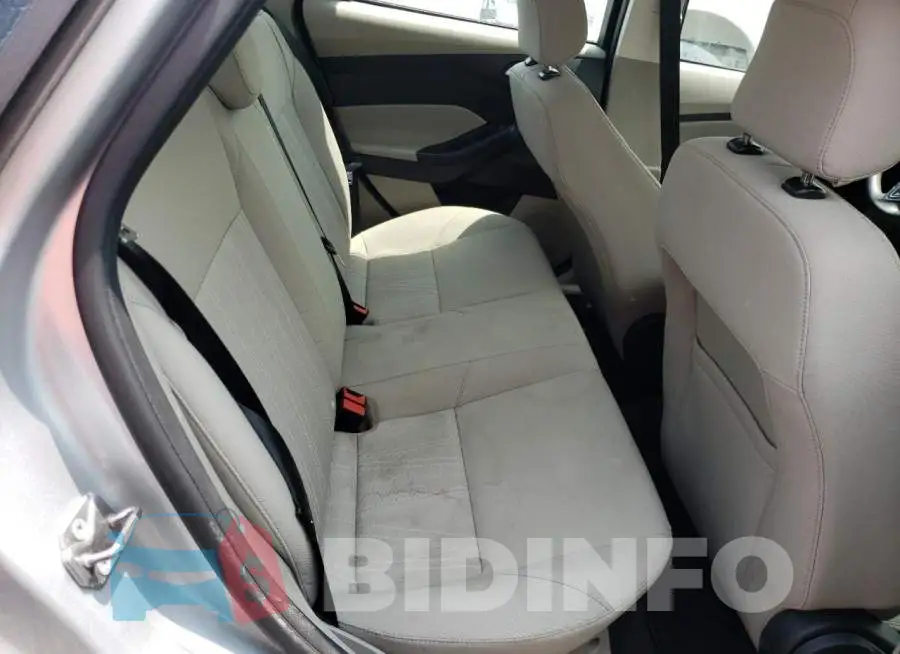 1FADP3F28JL228521 Photo# 10