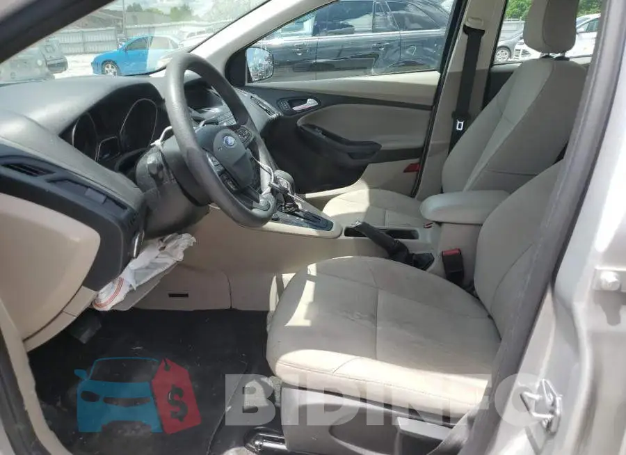 1FADP3F28JL228521 Photo# 7