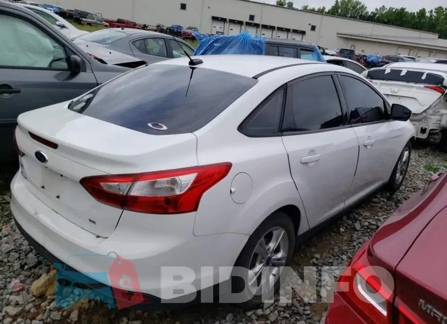 1FADP3F29EL179142 Photo# 3