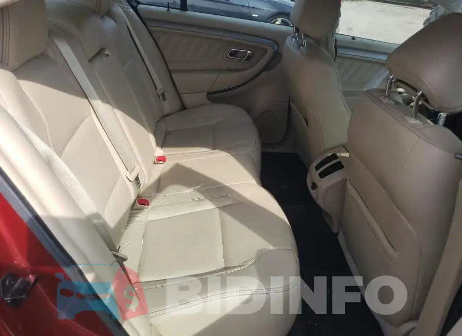 1FAHP2E82GG144018 Photo# 10