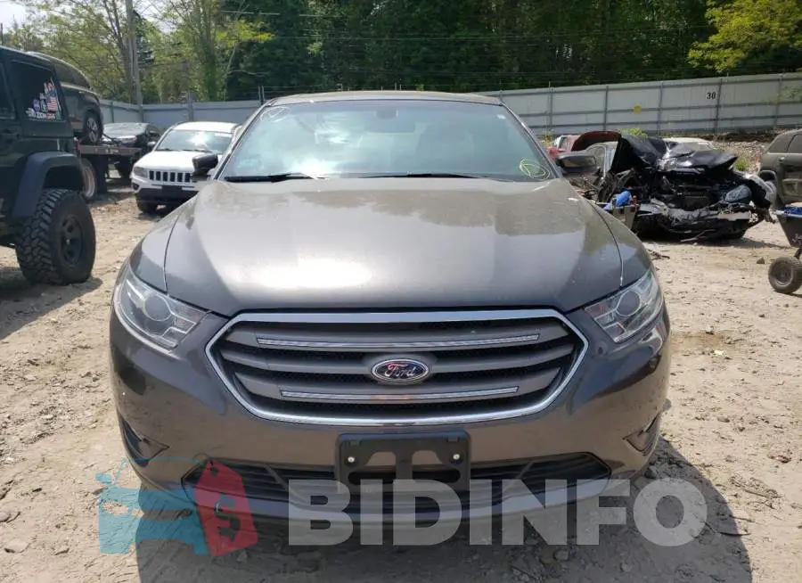 1FAHP2E85HG136755 Photo# 5