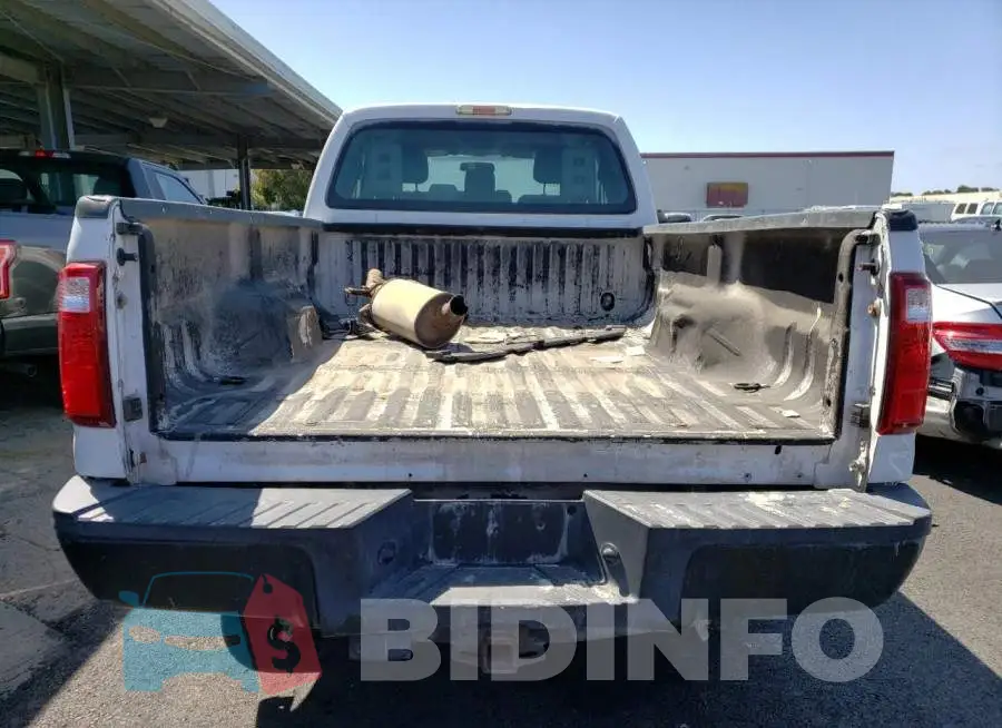 1FT7X2B6XFED43305 Photo# 6