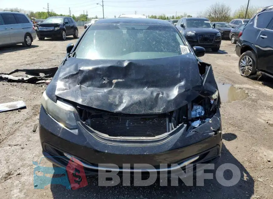 19XFB2F74FE045835 Photo# 5