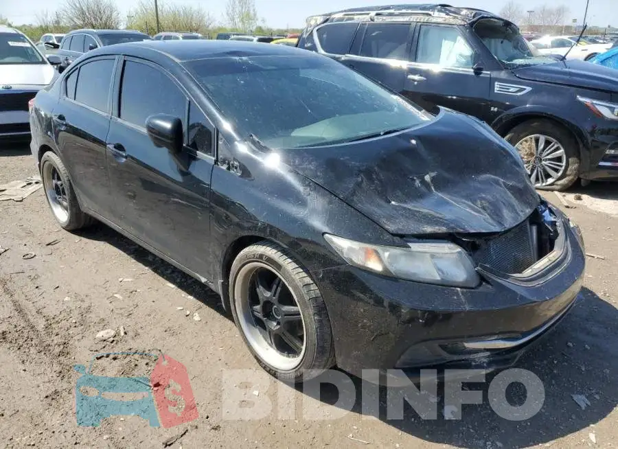 19XFB2F74FE045835 Photo# 4