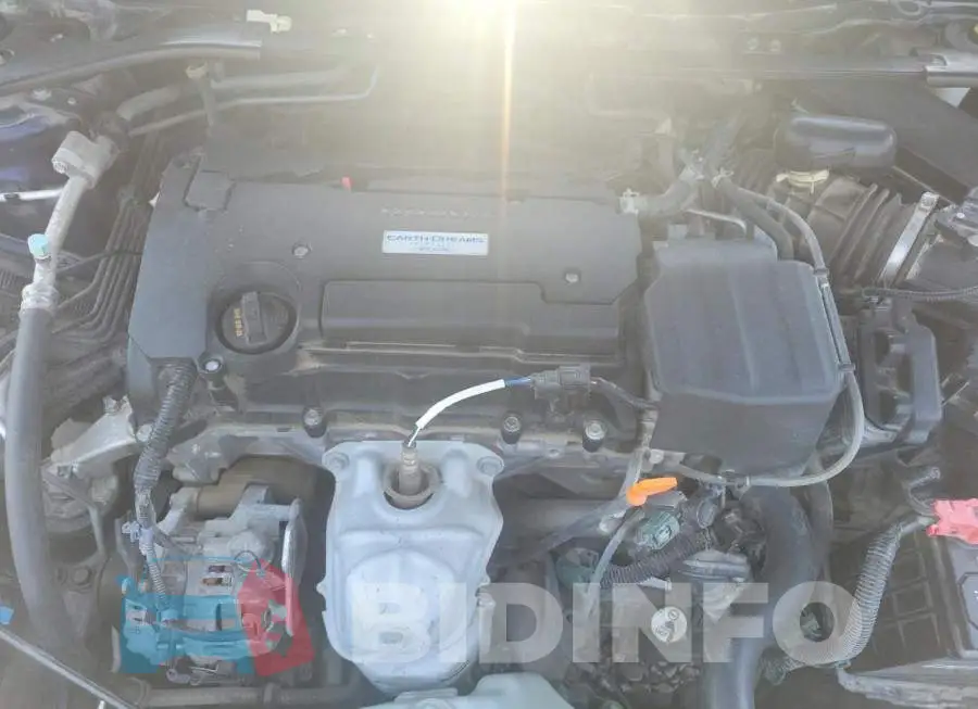 1HGCR2F16HA036118 Photo# 7