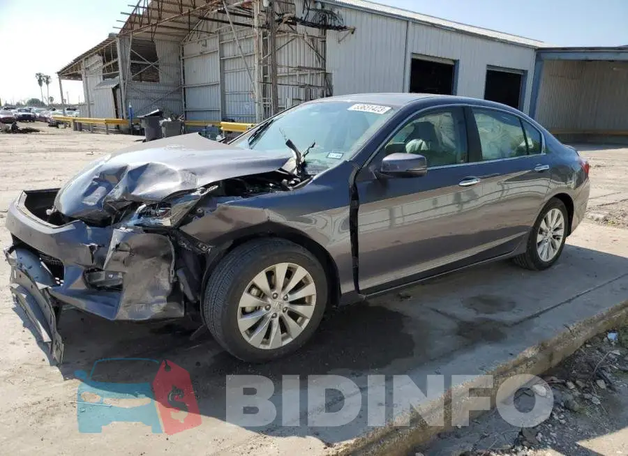 1HGCR2F83FA154993 Photo# 1
