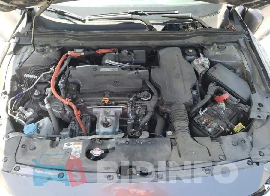 1HGCV3F13JA012303 Photo# 11