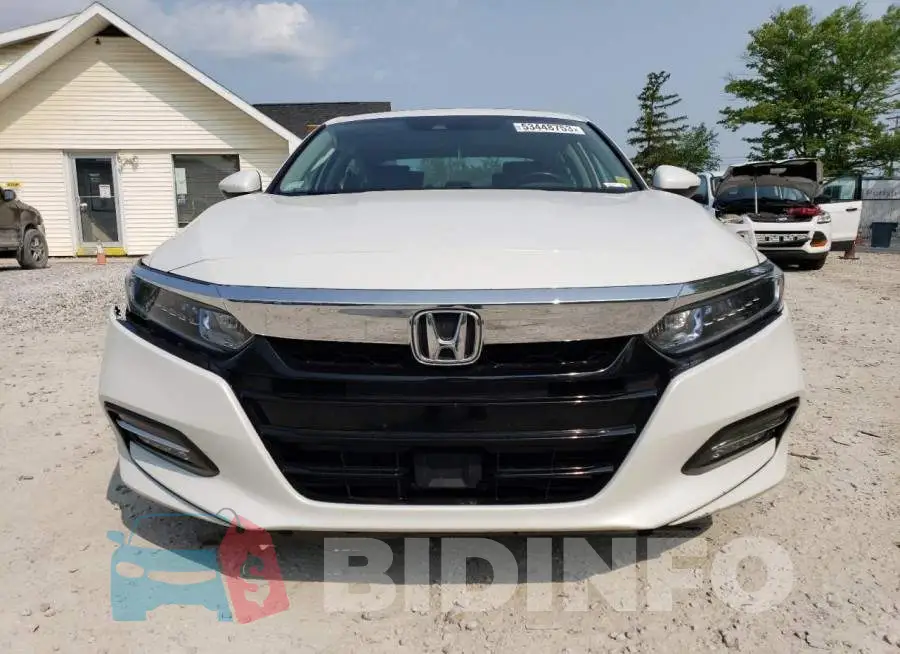 1HGCV3F53KA018221 Photo# 5