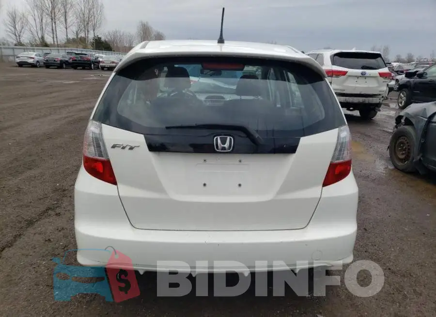 LUCGE8H51E3005935 Photo# 6
