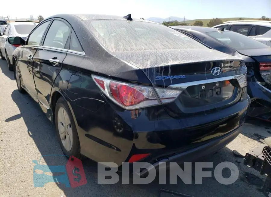 KMHEC4A40FA137878 Photo# 2