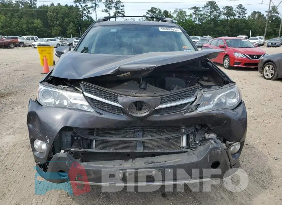 JTMWFREV6FJ033590 Photo# 5