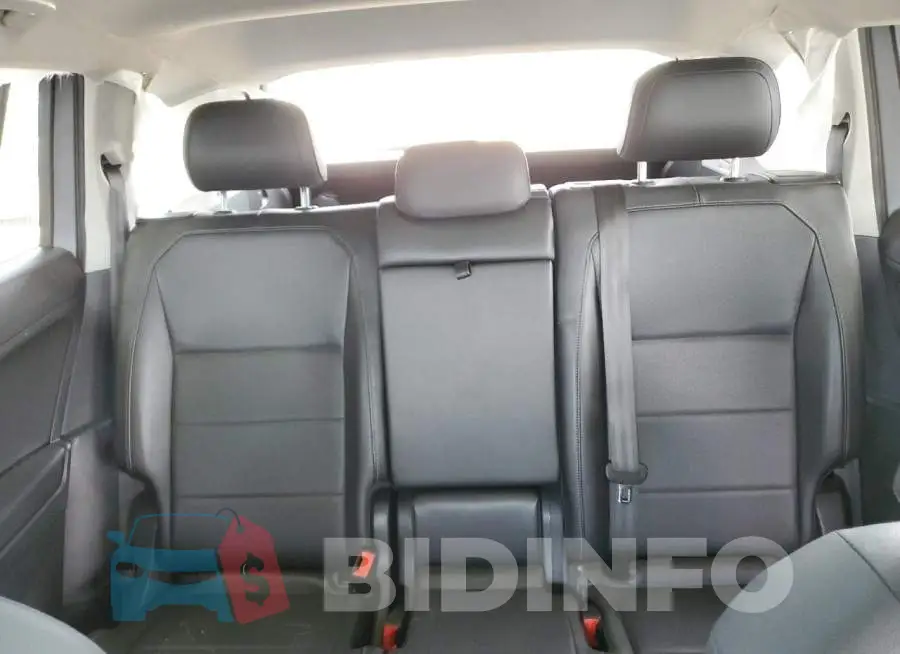 3VV3B7AX4LM092762 Photo# 10