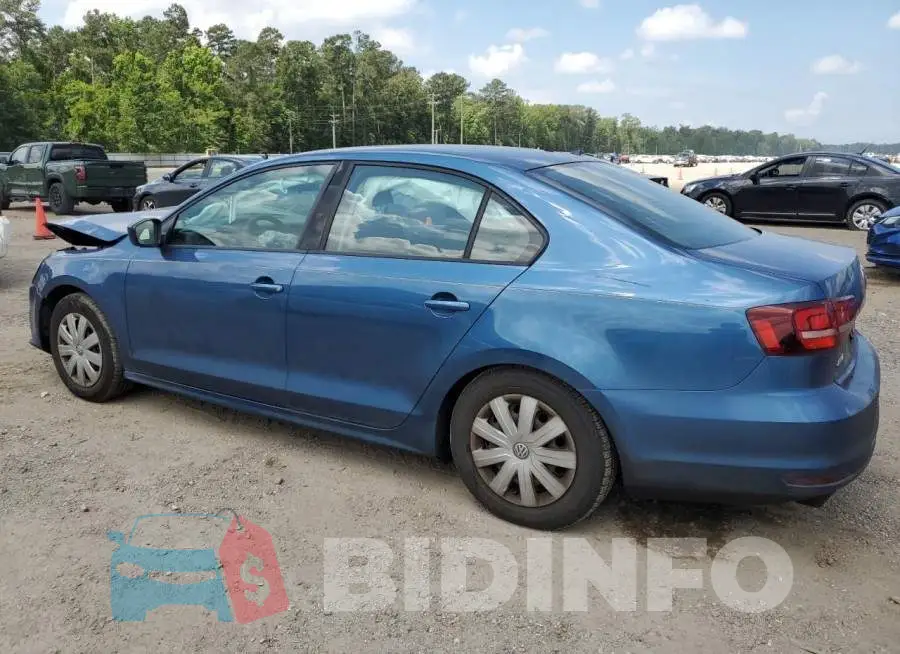 3VW267AJ7GM243977 Photo# 2
