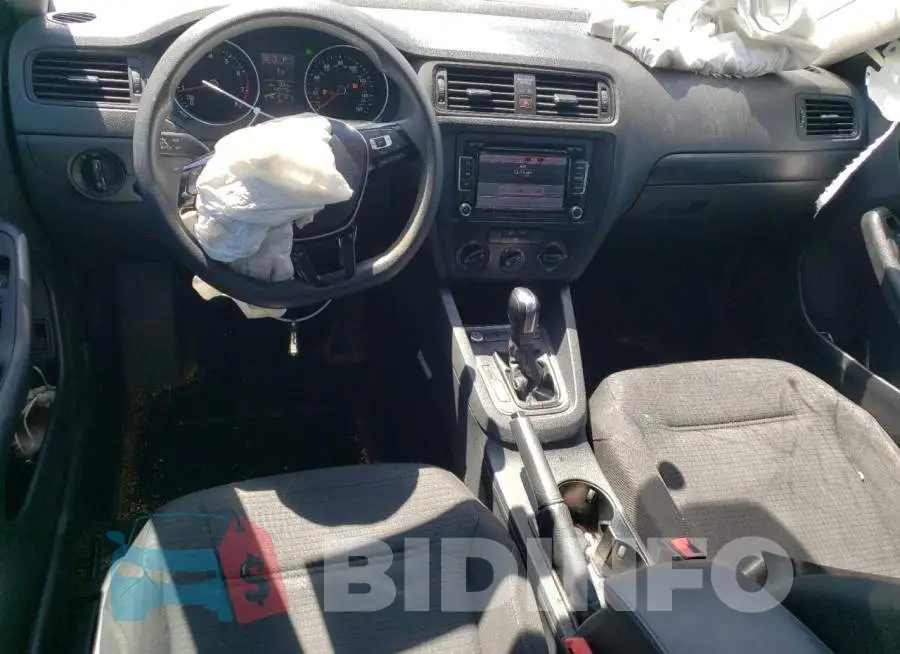 3VW2K7AJ7FM424815 Photo# 8