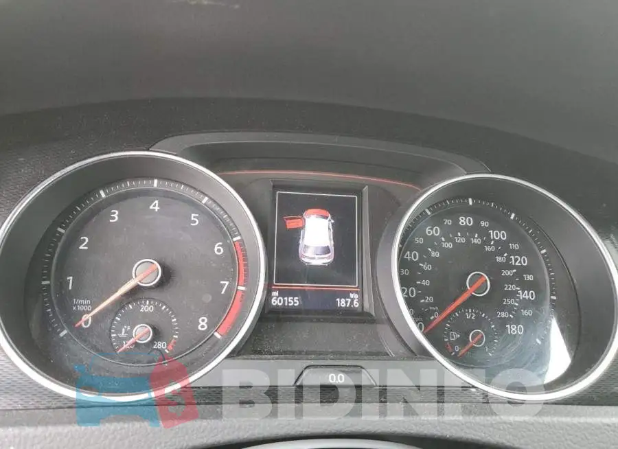 3VW5T7AU1HM015426 Photo# 9