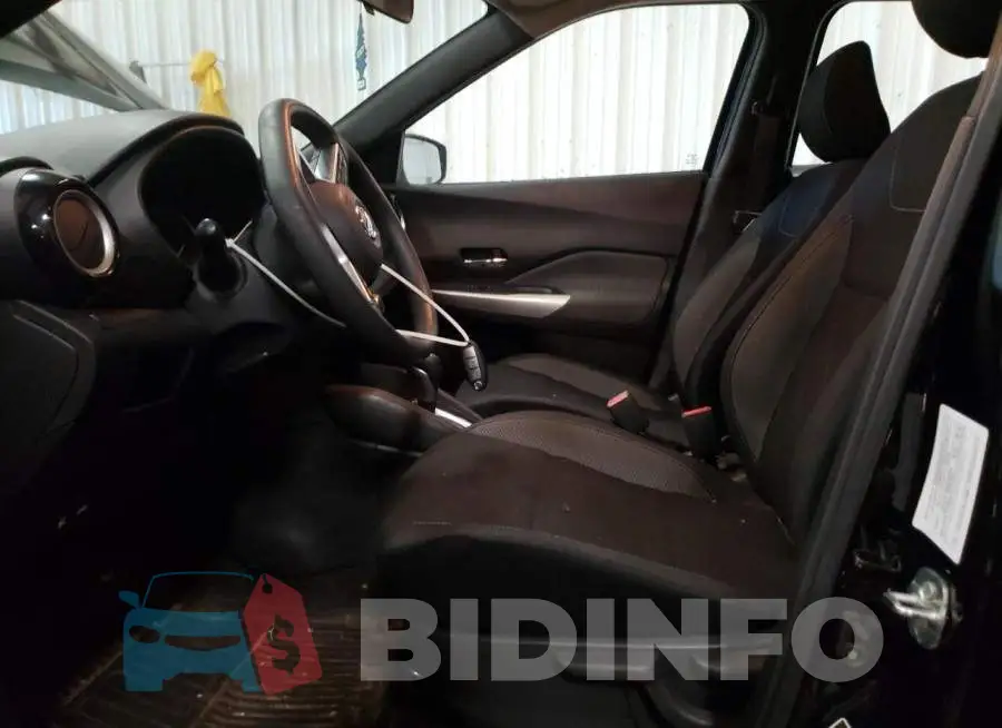 3N1CP5CU3KL523882 Photo# 7