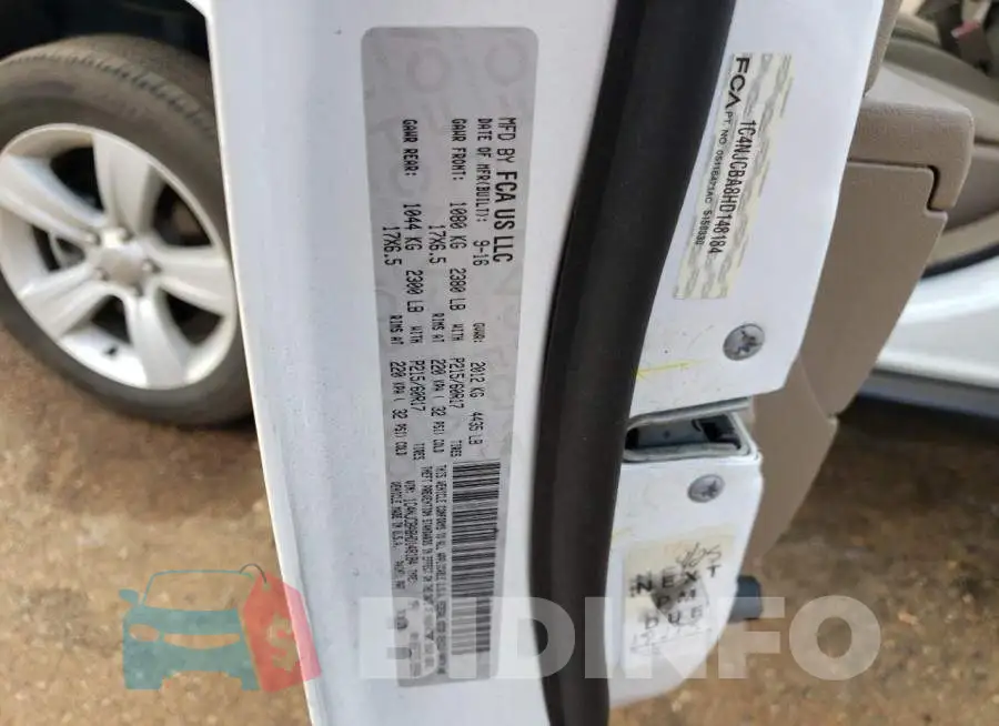 1C4NJCBA8HD148184 Photo# 13