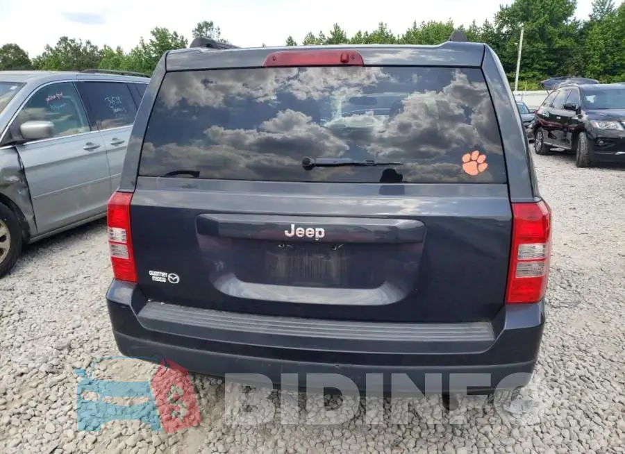 1C4NJPBAXFD379608 Photo# 6