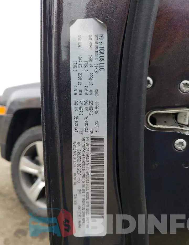 1C4NJRFB1HD210837 Photo# 13