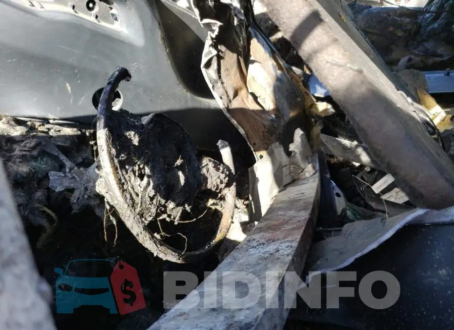 1C4PJLCB3FW723387 Photo# 7