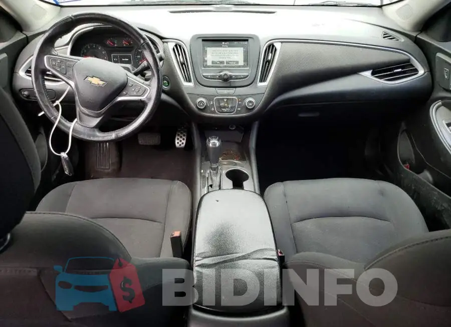 1G1ZB5ST0HF133333 Photo# 8