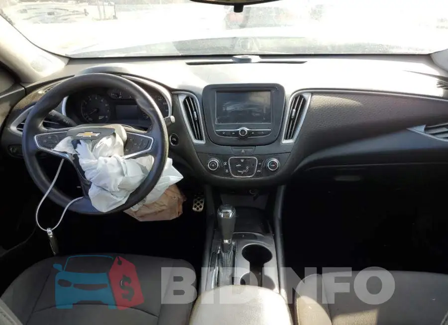 1G1ZB5ST5HF207331 Photo# 8