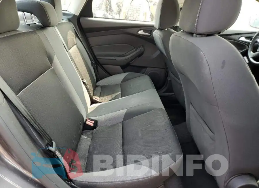 1FADP3F21EL380596 Photo# 10