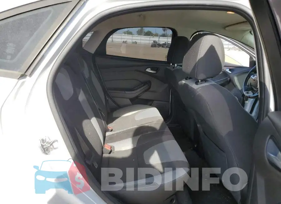 1FADP3F25EL300250 Photo# 10