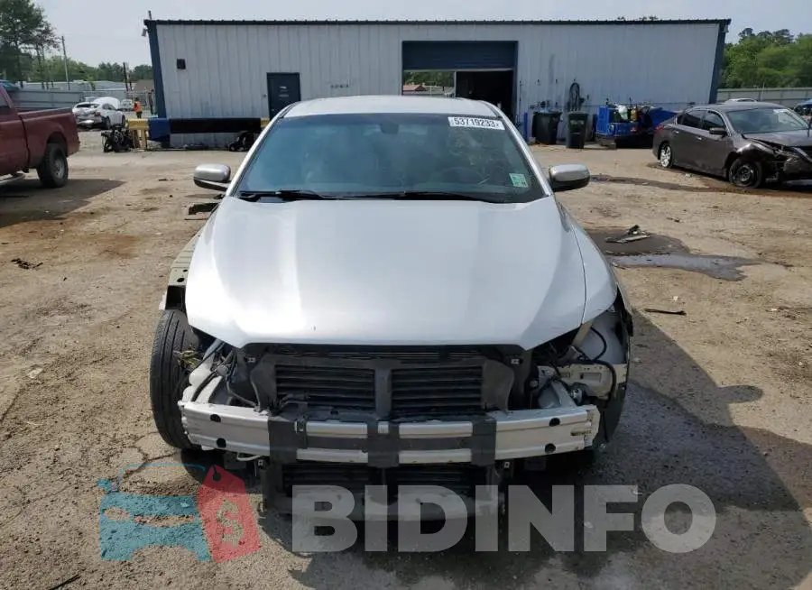 1FAHP2E83JG127865 Photo# 5
