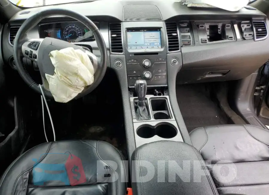 1FAHP2E84JG126613 Photo# 8
