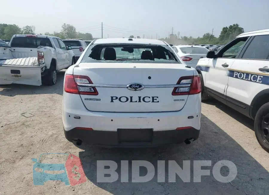 1FAHP2L82JG128170 Photo# 6