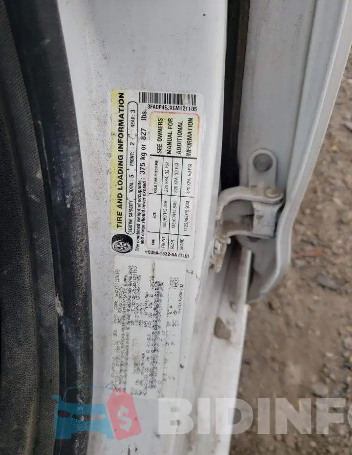 3FADP4EJXGM121105 Photo# 13