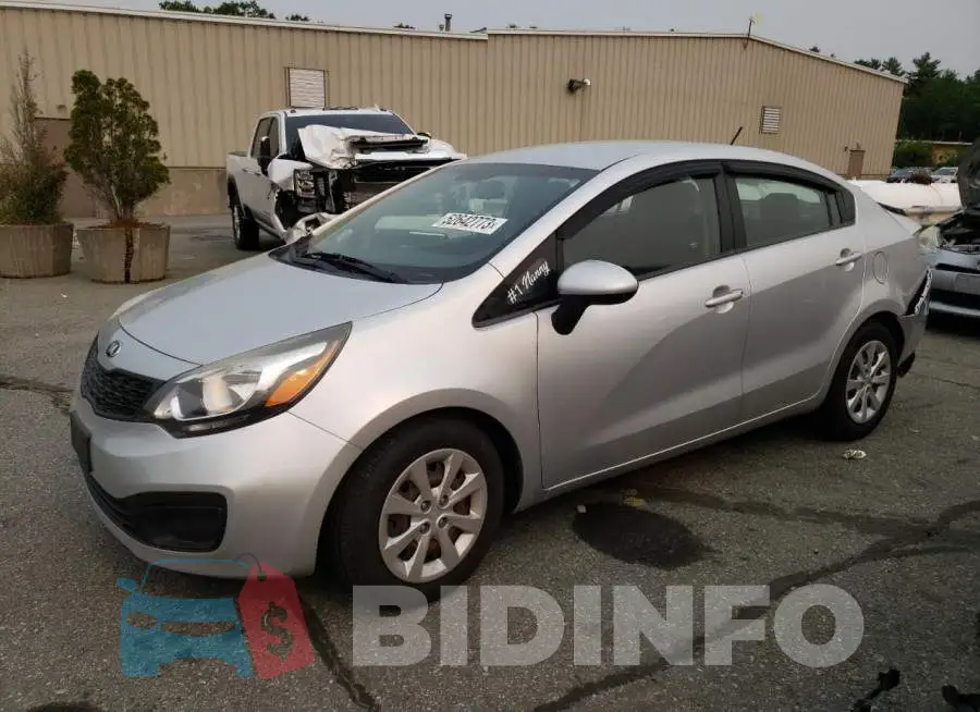 KNADM4A32F6459328 Photo# 1