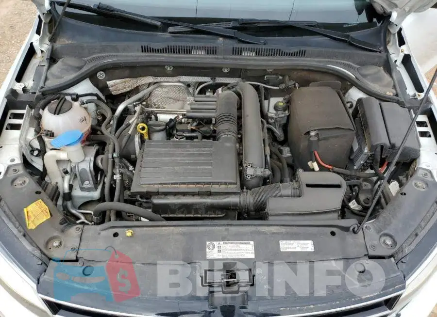 3VW2B7AJ8HM228935 Photo# 11