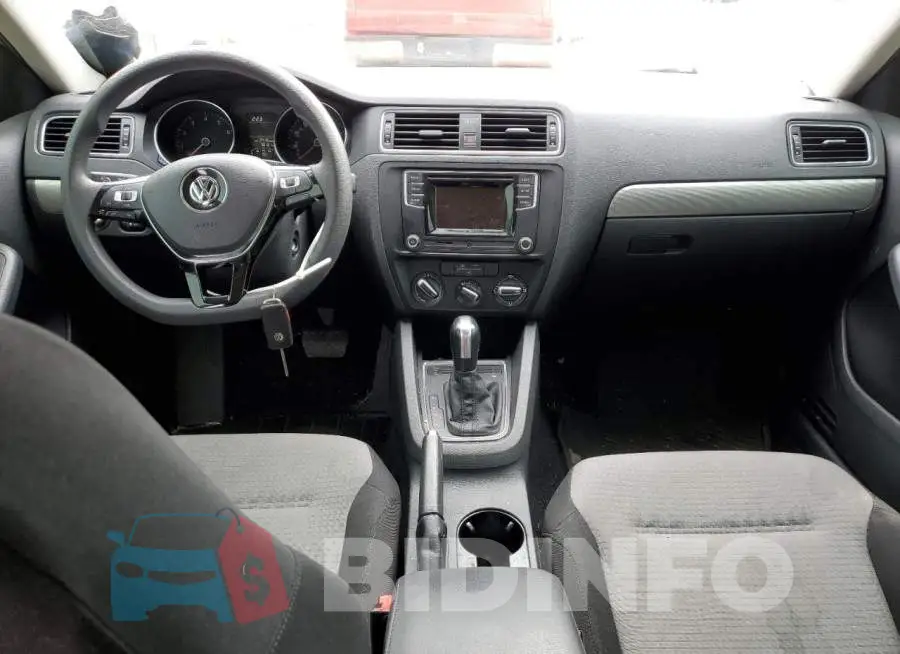 3VW2B7AJ8HM228935 Photo# 8