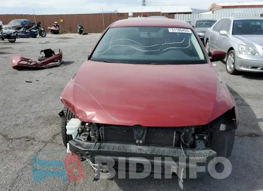 3VW2B7AJ9JM246446 Photo# 5