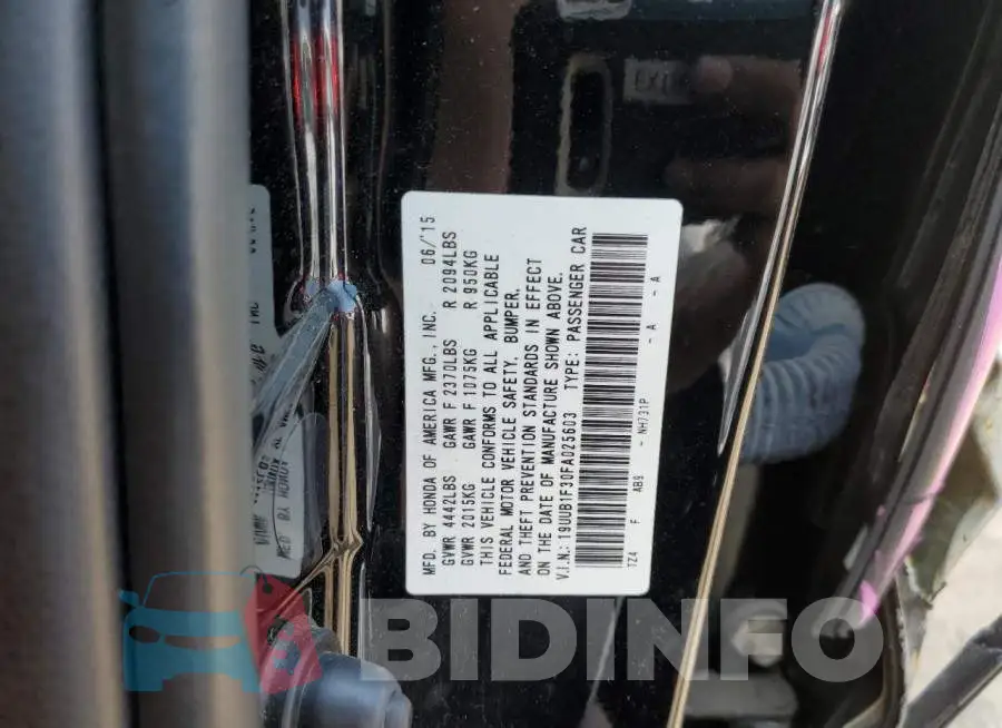 19UUB1F30FA025603 Photo# 13