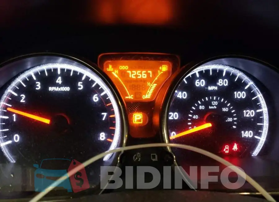 3N1CE2CP4HL356083 Photo# 9