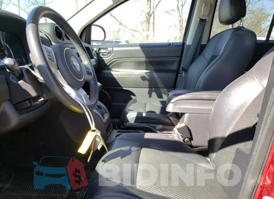 1C4NJDEBXFD244552 Photo# 7