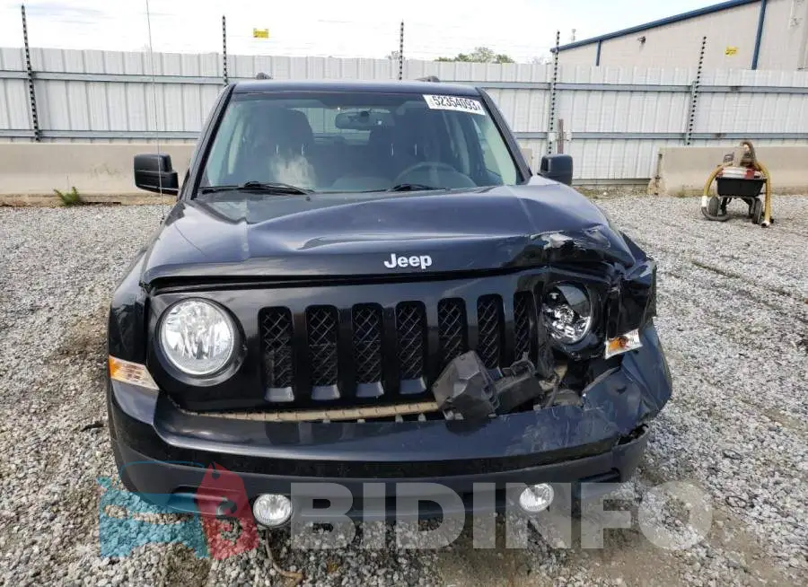 1C4NJPBB7HD204079 Photo# 5